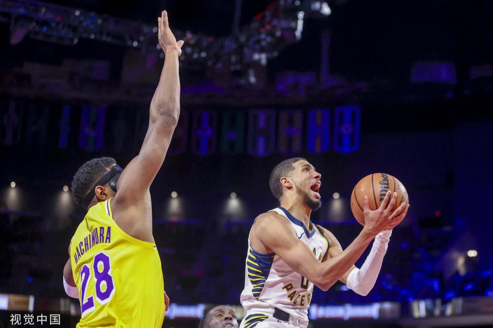 球迷们对 球迷们对